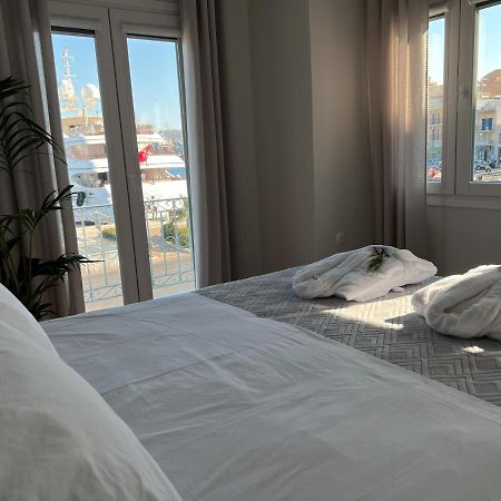 The Nook Suite Ermoupoli Bagian luar foto