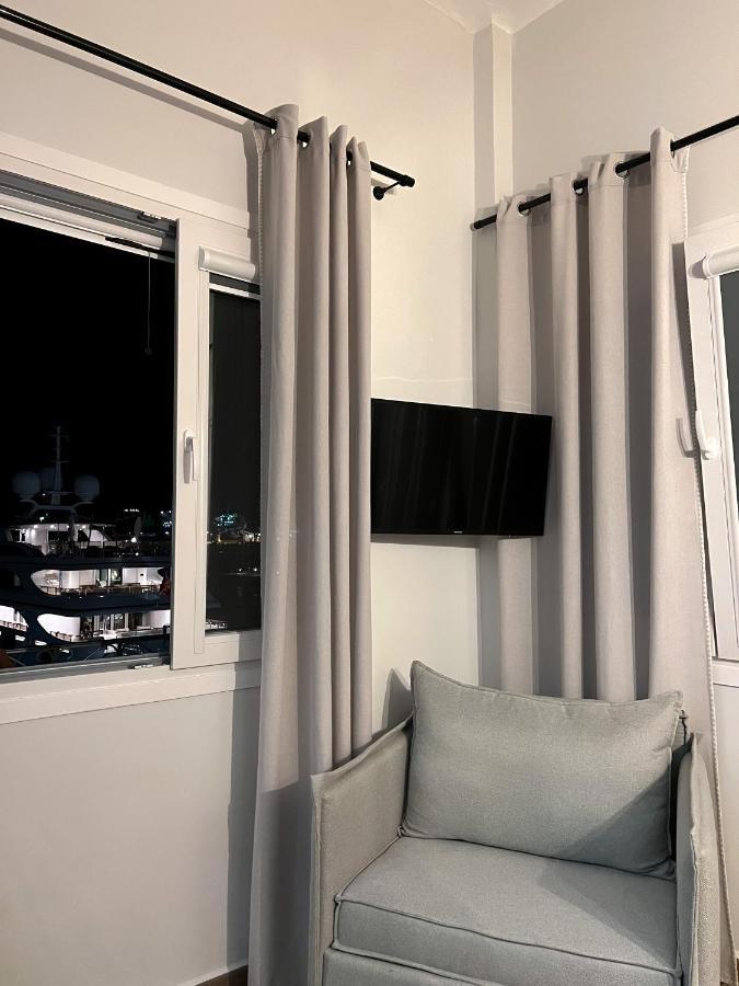 The Nook Suite Ermoupoli Bagian luar foto