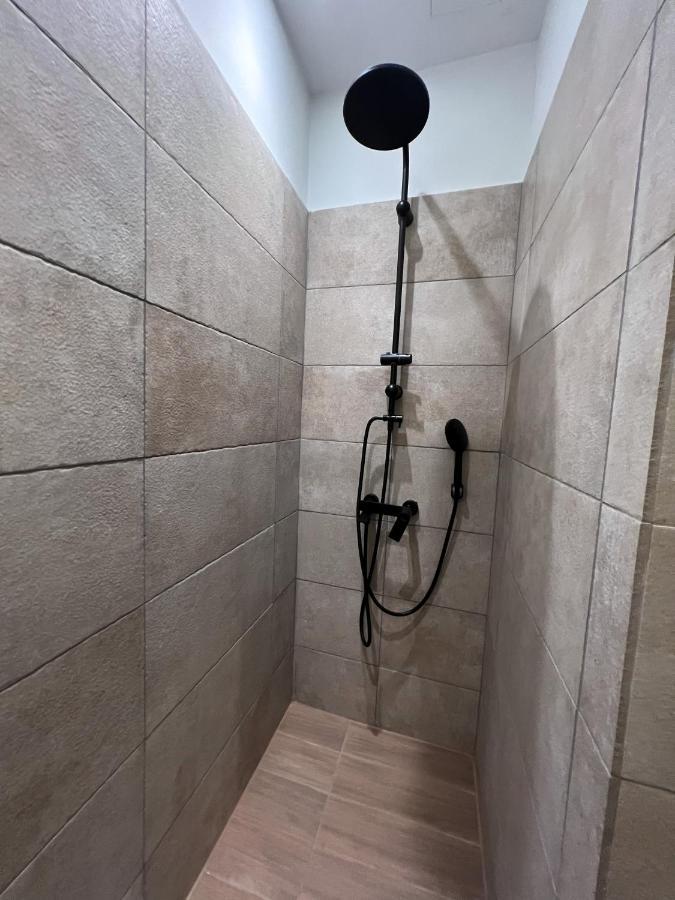 The Nook Suite Ermoupoli Bagian luar foto