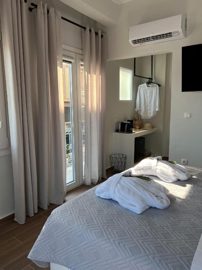 The Nook Suite Ermoupoli Bagian luar foto